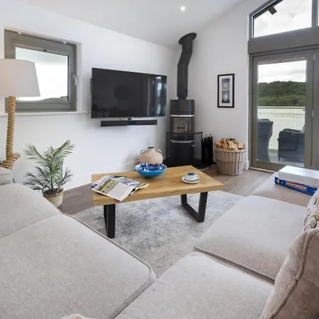2 Bed In Oc-b30231